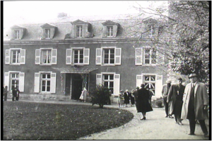 Vieille photo du centre Le Logis des Francs